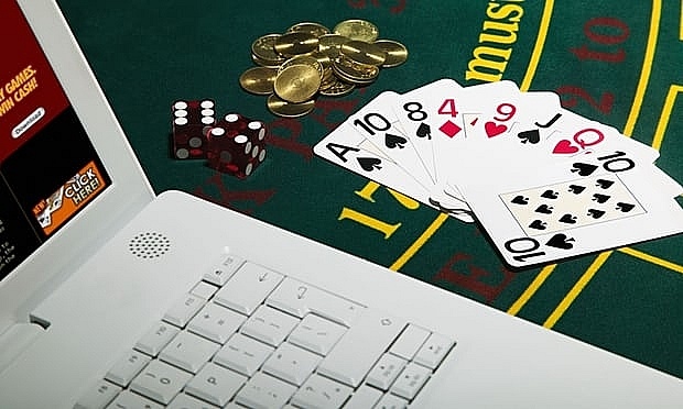 Game Bài Livestream Đặt Cược: Cơ hội thắng tiền thật 5 Để có được trải nghiệm an toàn và thú vị bạn cần lưu ý các vấn đề quan trọng khi chơi